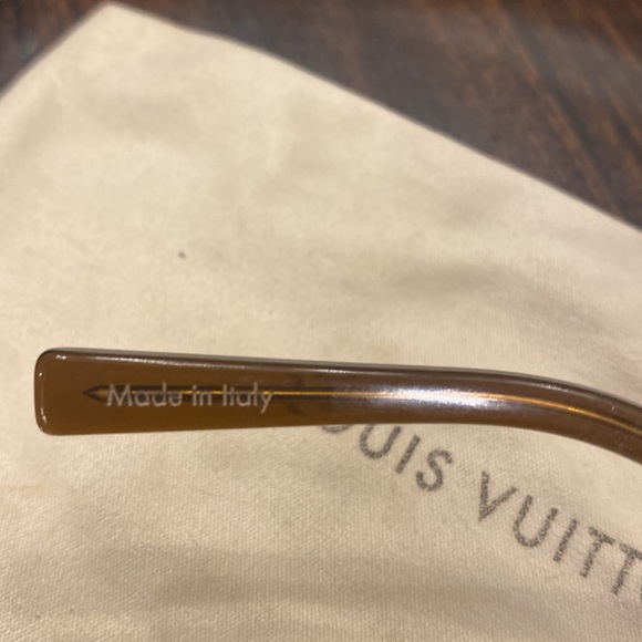 Louis Vuitton sunglasses - Picture 11 of 11